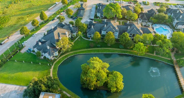 Best Neighborhoods in Alamo Heights, TX